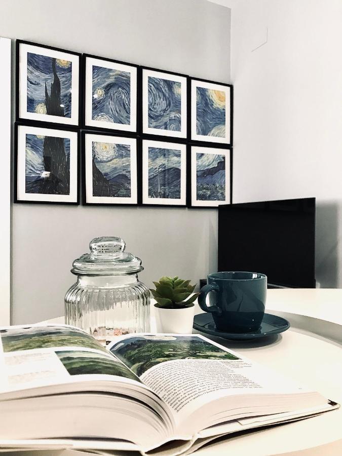 Apartamentos Elite - Art Collection - Vincent Мерида Экстерьер фото
